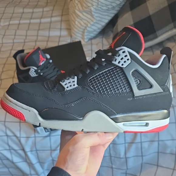 Jordan Black and Red Sneakers - Picture 11 of 12